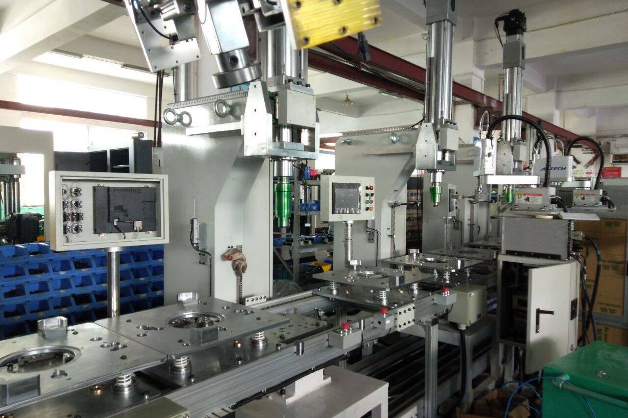 Automated Assembly Stations